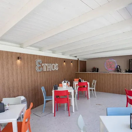 Casa Ethos Il Posto Da Vivere Bed & Breakfast
